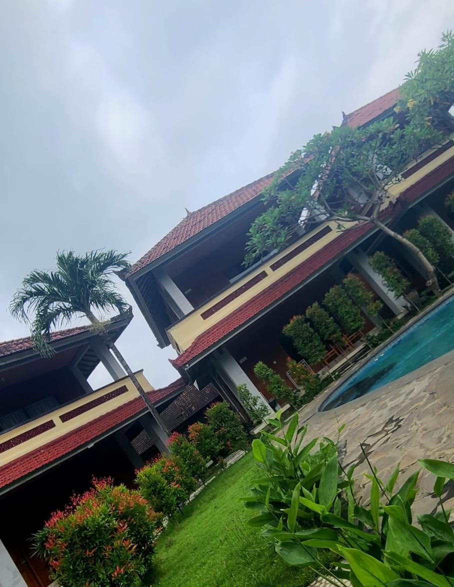 Hotel My Lovina Exterior photo